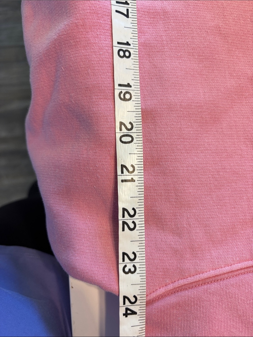 Wilfred Free Pink Cropped Sweatshirt Size 2 | Cozy Pullover

⸻ - Picture 7 of 8